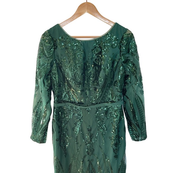 Elegant Green Sequin Midi Dress - Picture 5 of 14